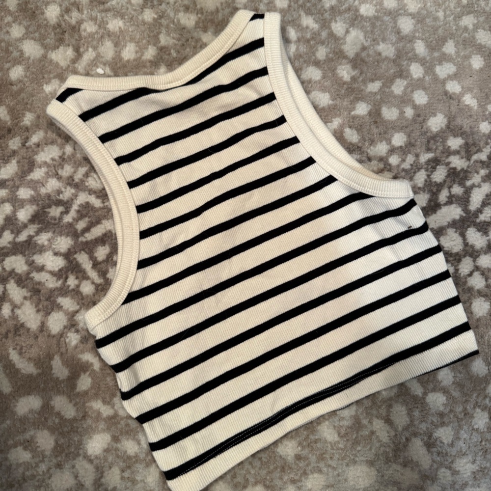 H&M Black and White Striped Crop Tank Top - Picture 9 of 9